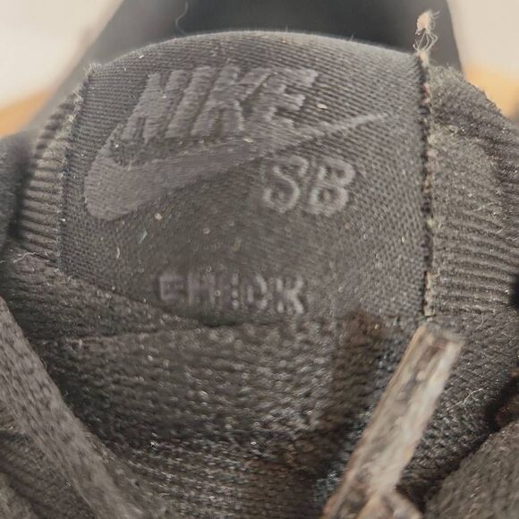 Nike SB Check Solarsoft Canvas shoes Women's Size 8, 921463-001 "Triple Black" - Picture 3 of 10